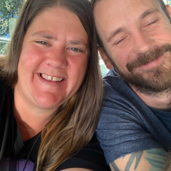 Meet your Posher, Jennifer - Picture 3 of 7